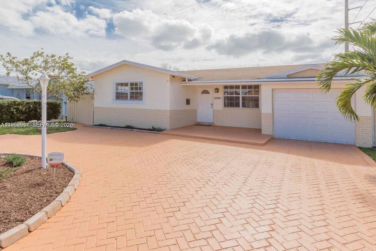 5520 Hayes St, Unit 5520, Hollywood, FL 33021 Photo