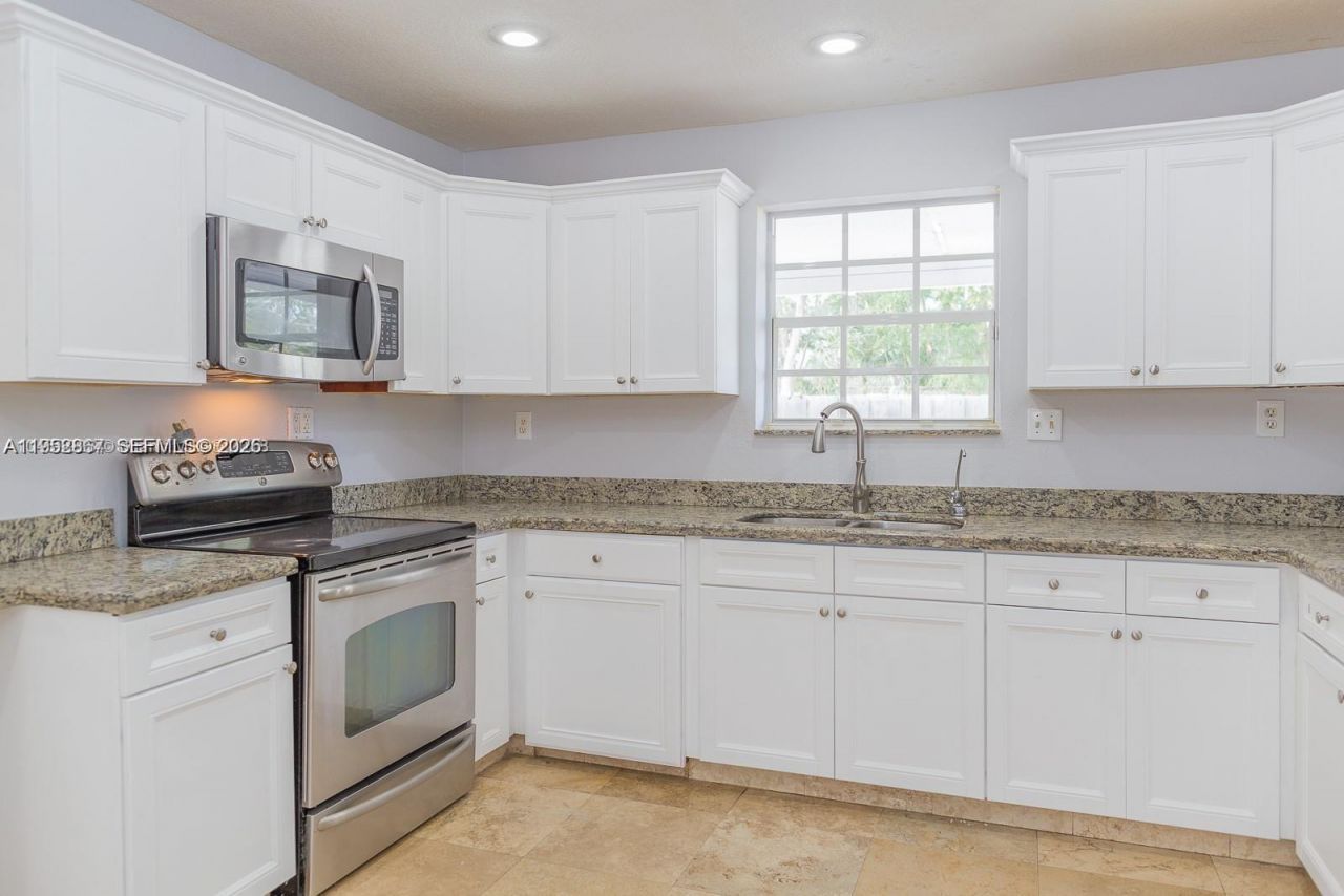 5520 Hayes St, Unit 5520, Hollywood, FL 33021 Photo