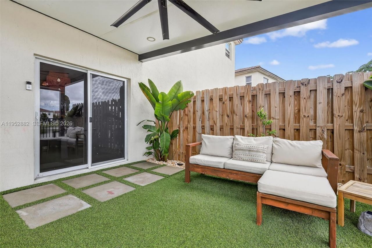 12808 NW 22nd Pl , Miami, FL 33167 Photo