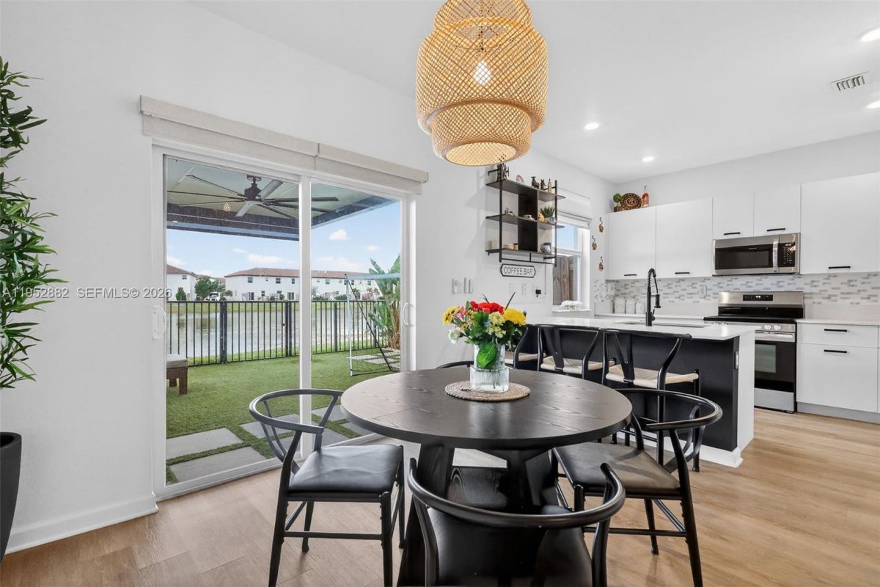 12808 NW 22nd Pl , Miami, FL 33167 Photo