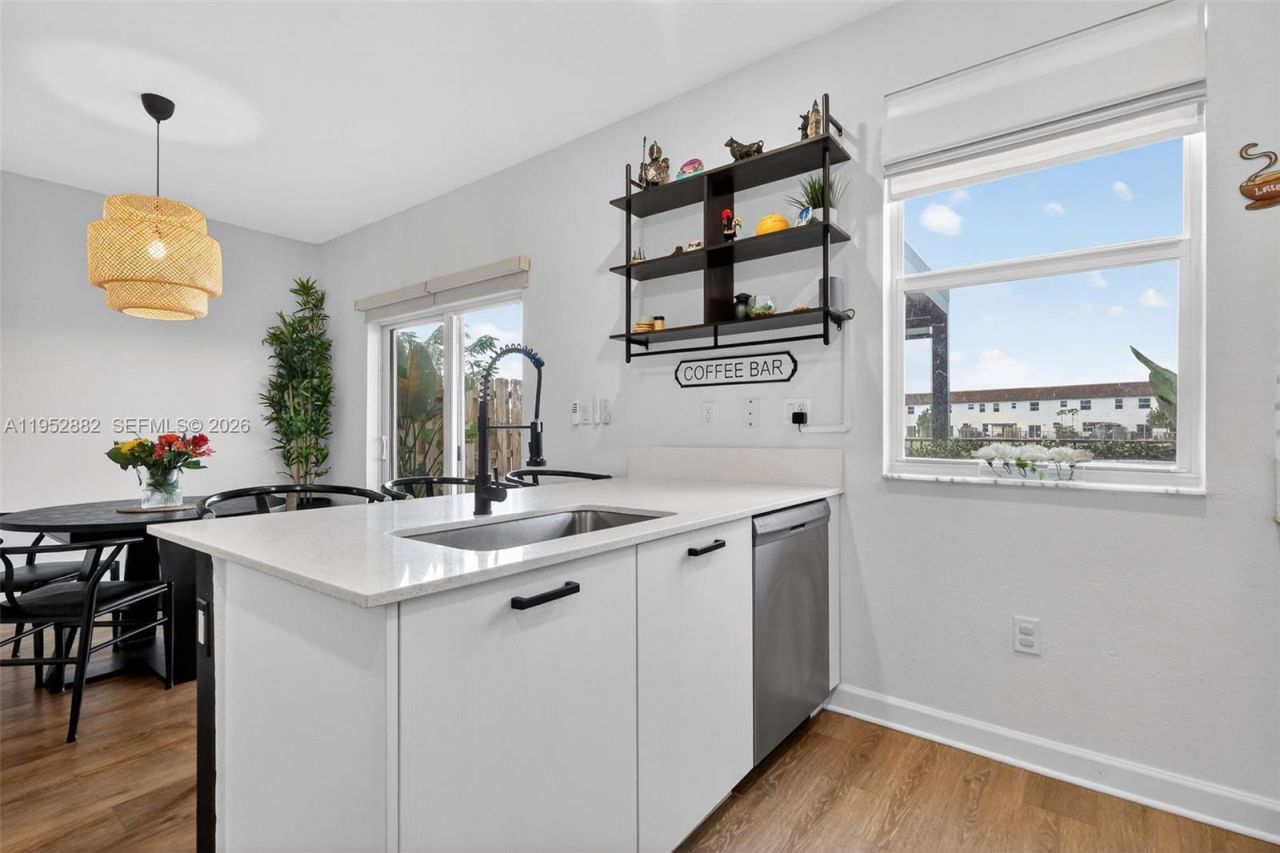 12808 NW 22nd Pl , Miami, FL 33167 Photo