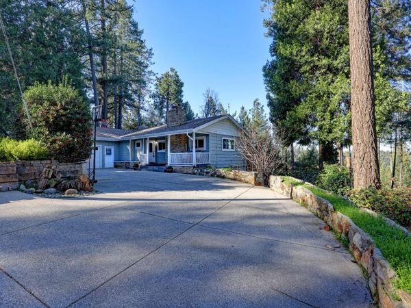 280 Alpine Dr, Colfax, CA 95713