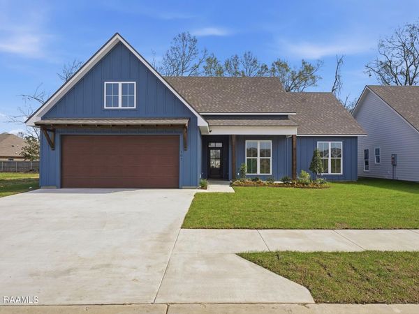 107 Stapleton Drive, Carencro, LA 70520