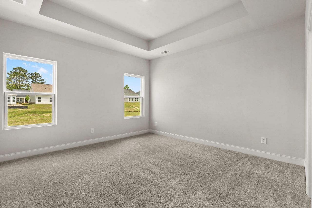 2495 Campton Loop Photo 13