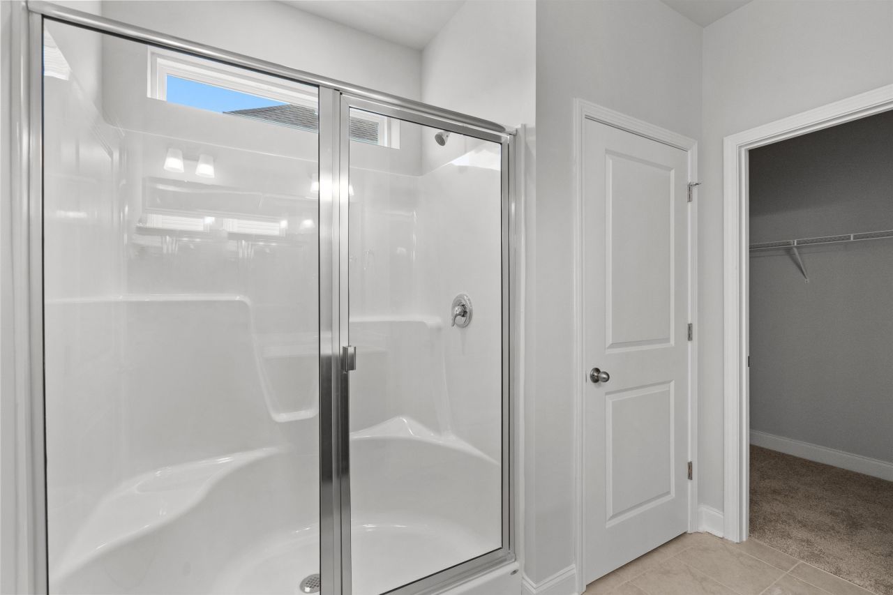 2495 Campton Loop Photo 18