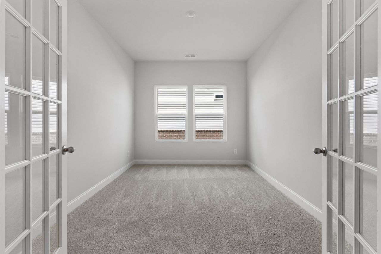 2495 Campton Loop Photo 20