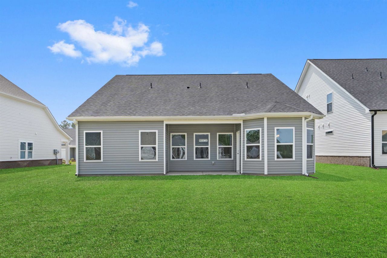 2495 Campton Loop Photo 24