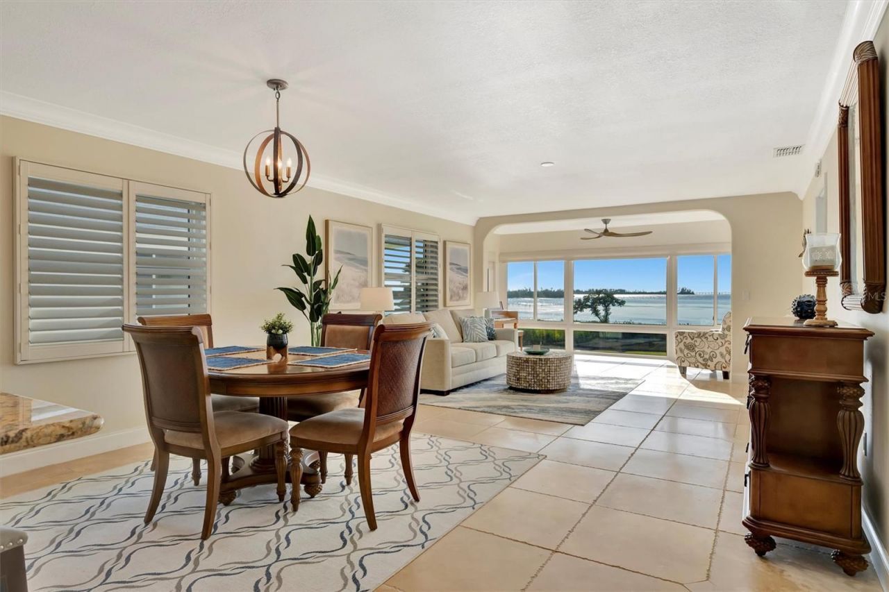 4741 Independence Drive, Bradenton, FL 34210 Photo