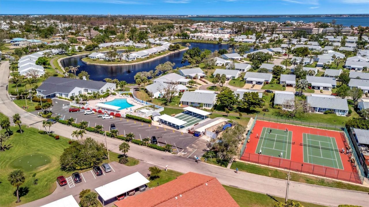 4741 Independence Drive, Bradenton, FL 34210 Photo