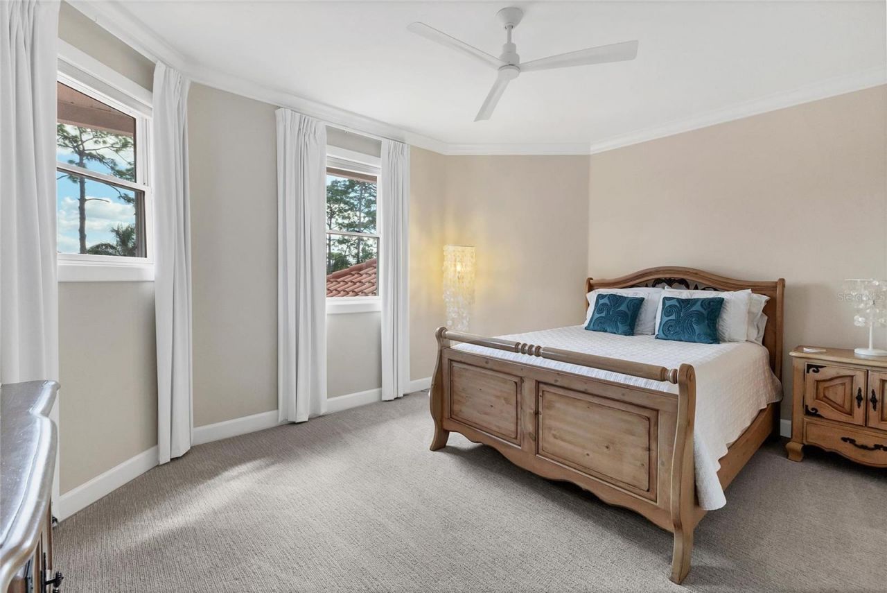 896 Macewen Drive, Osprey, FL 34229 Photo