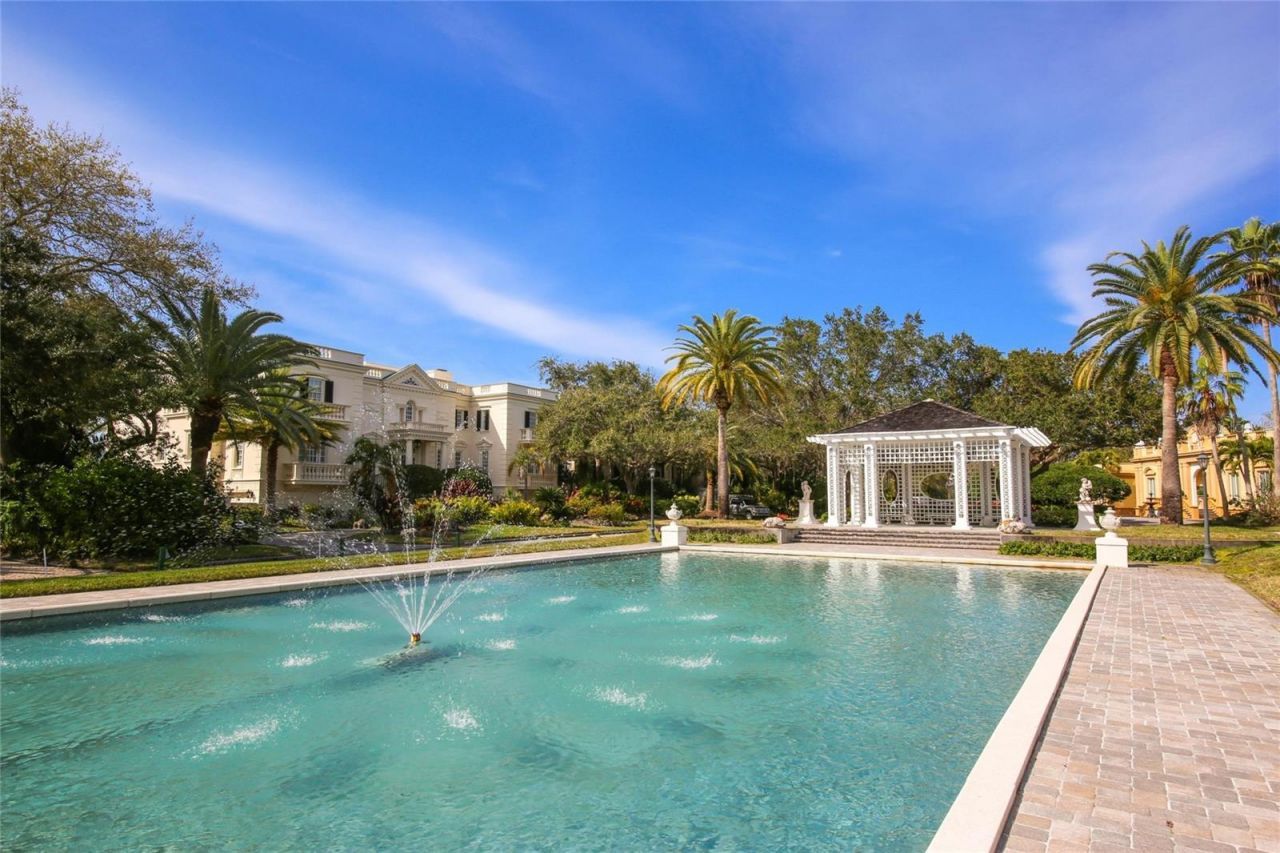 896 Macewen Drive, Osprey, FL 34229 Photo