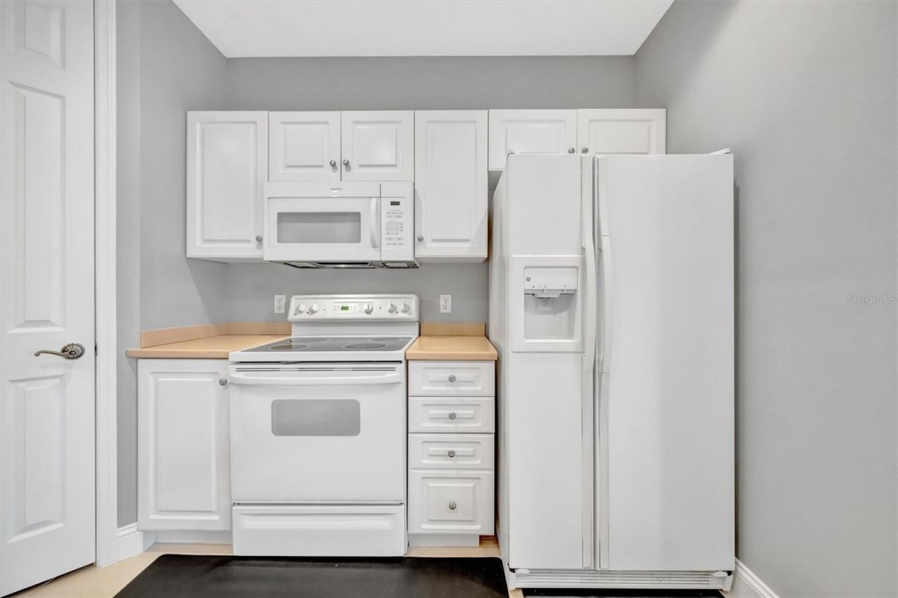 3608 54th Drive W, Unit 202, Bradenton, FL 34210 Photo