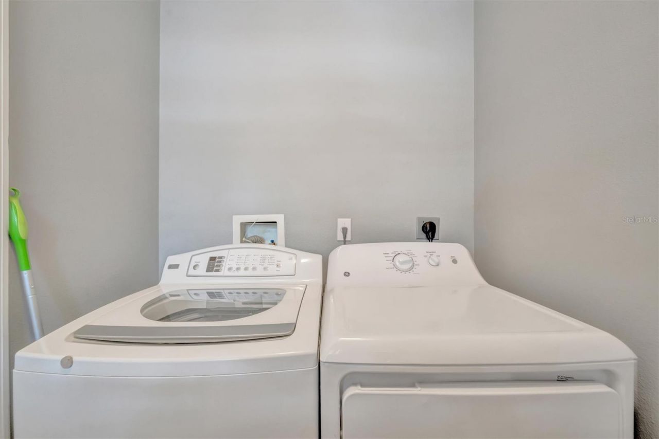 3608 54th Drive W, Unit 202, Bradenton, FL 34210 Photo