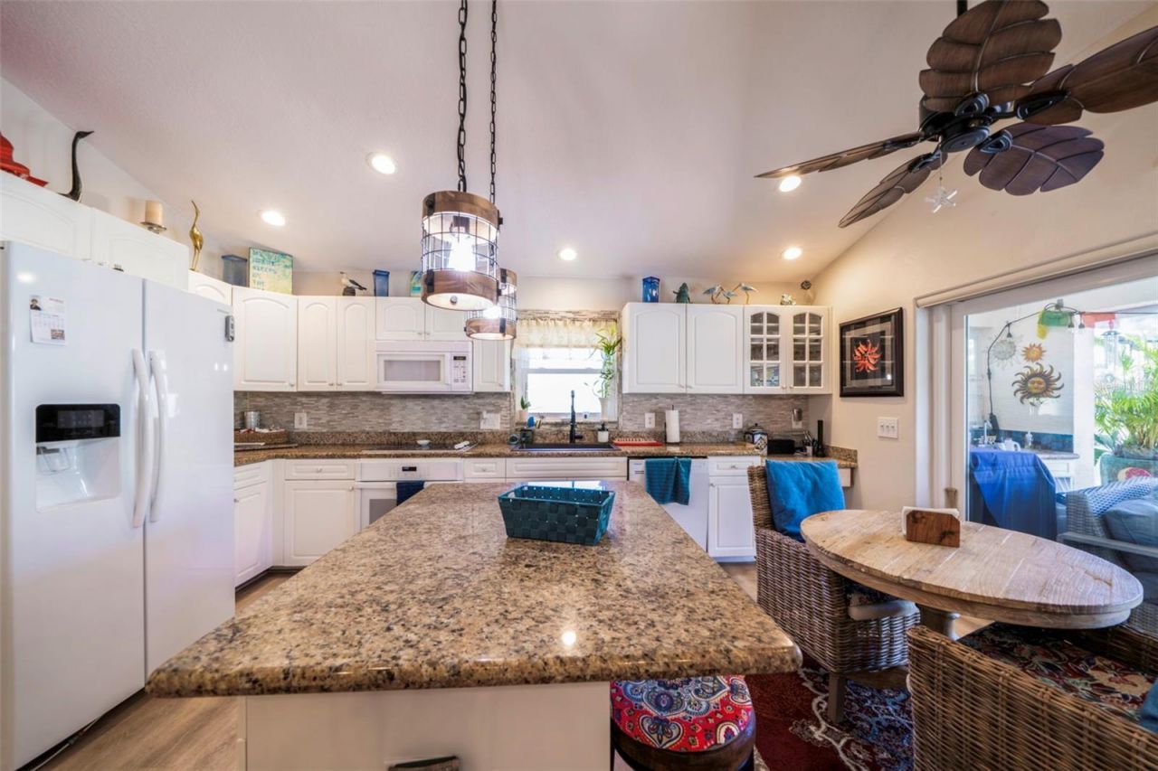 4115 Cape Cole Boulevard, Punta Gorda, FL 33955 Photo