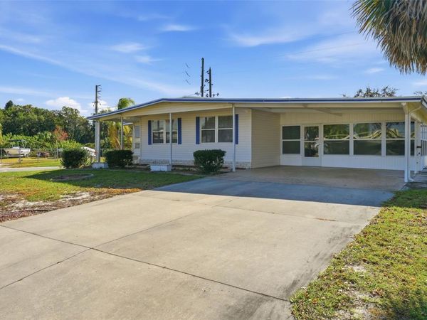 1001 BELMONT CIRCLE, TAVARES, FL 32778