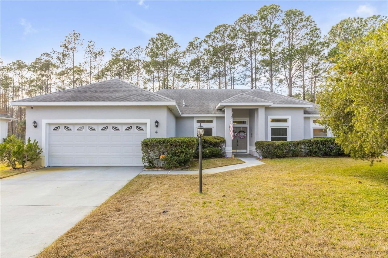 4 Woodside Place, Palm Coast, FL 32164 Main Photo