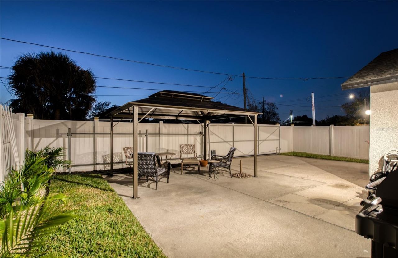 625 Folsom Street S, Gulfport, FL 33707 Photo