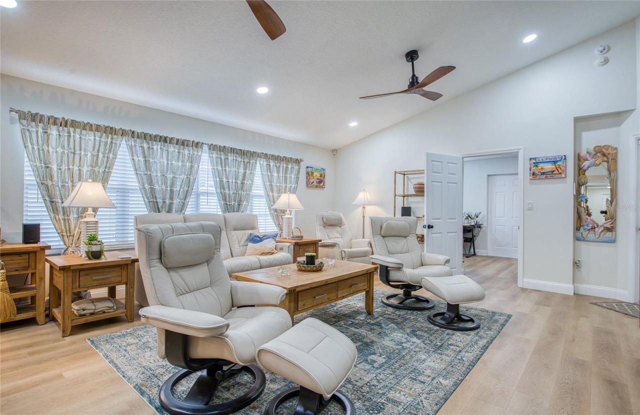 625 Folsom Street S, Gulfport, FL 33707 Photo