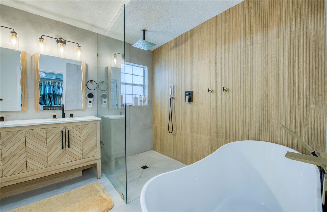 625 Folsom Street S, Gulfport, FL 33707 Photo