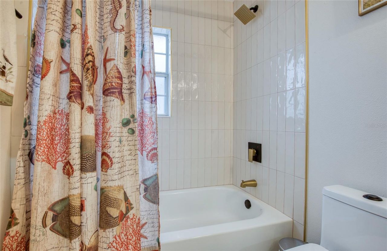 625 Folsom Street S, Gulfport, FL 33707 Photo