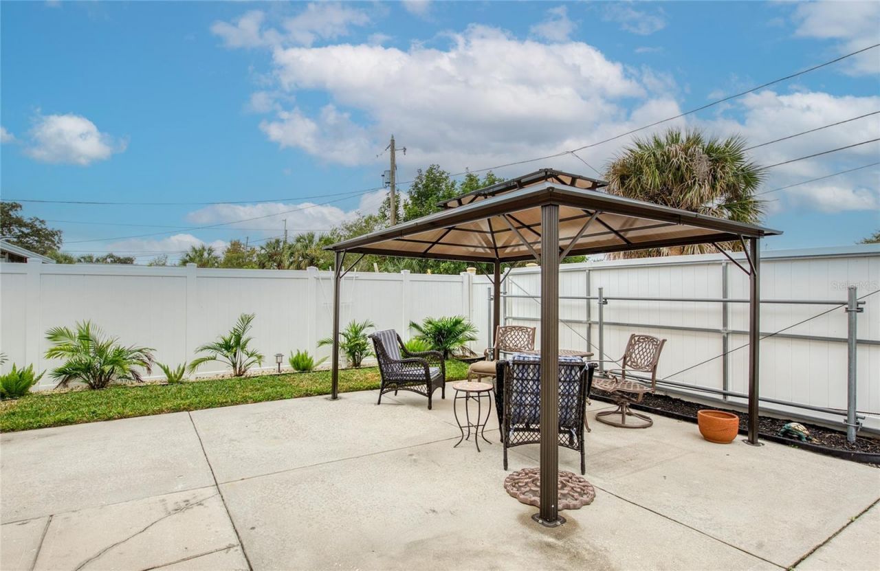 625 Folsom Street S, Saint Petersburg, FL 33707 Photo
