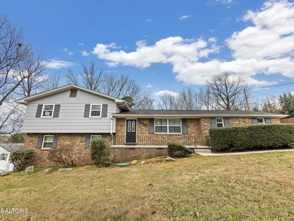 7508 Twining Drive, Knoxville, TN 37919
