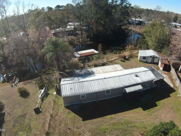 133 SPORTSMAN Road, Satsuma, FL 32189