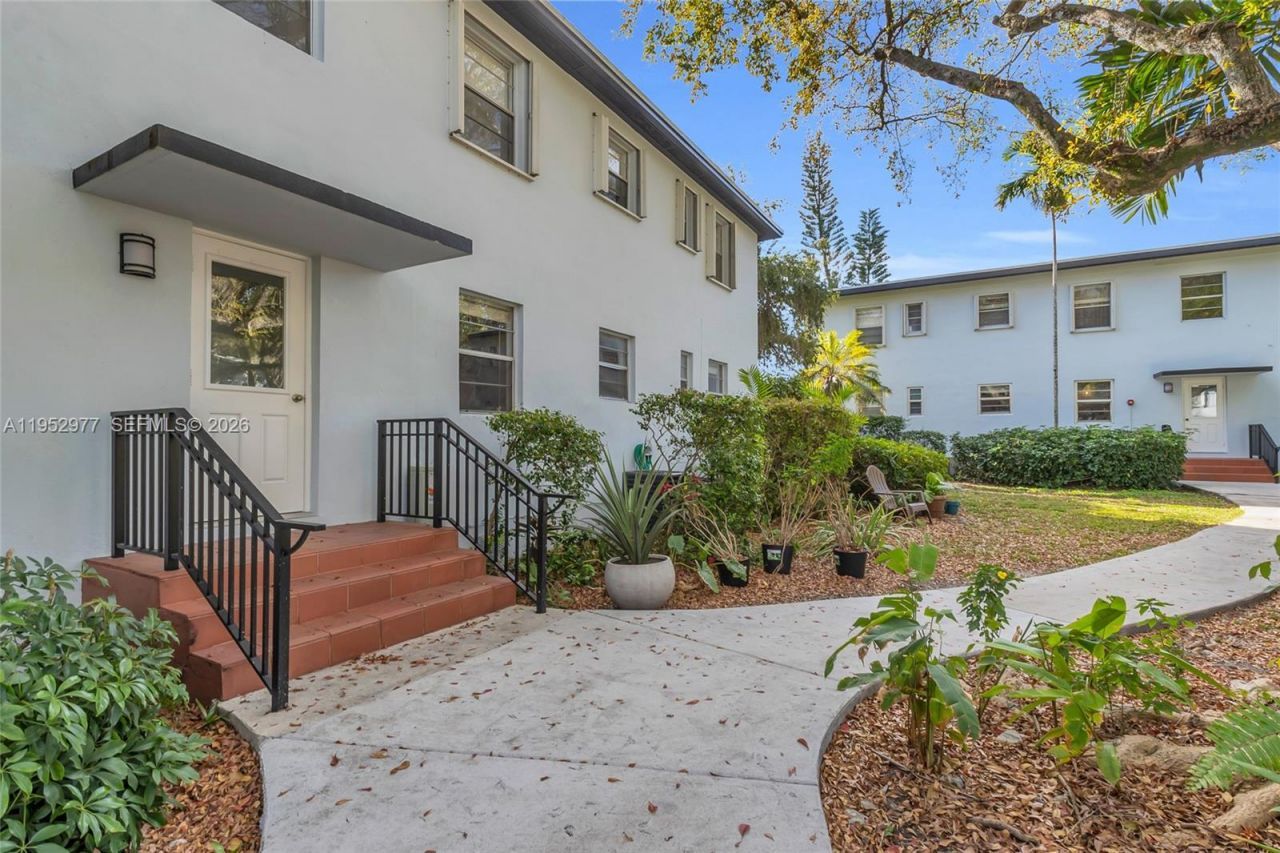 7840 SW 55th Ave, Unit 22A, Miami, FL 33143 Photo