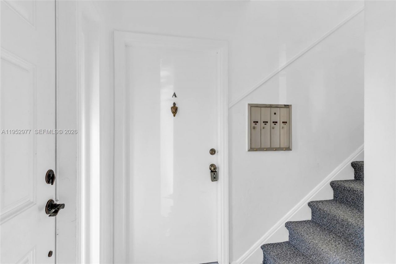 7840 SW 55th Ave, Unit 22A, Miami, FL 33143 Photo