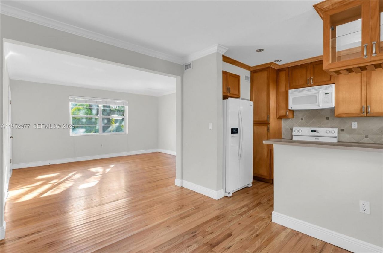 7840 SW 55th Ave, Unit 22A, Miami, FL 33143 Photo