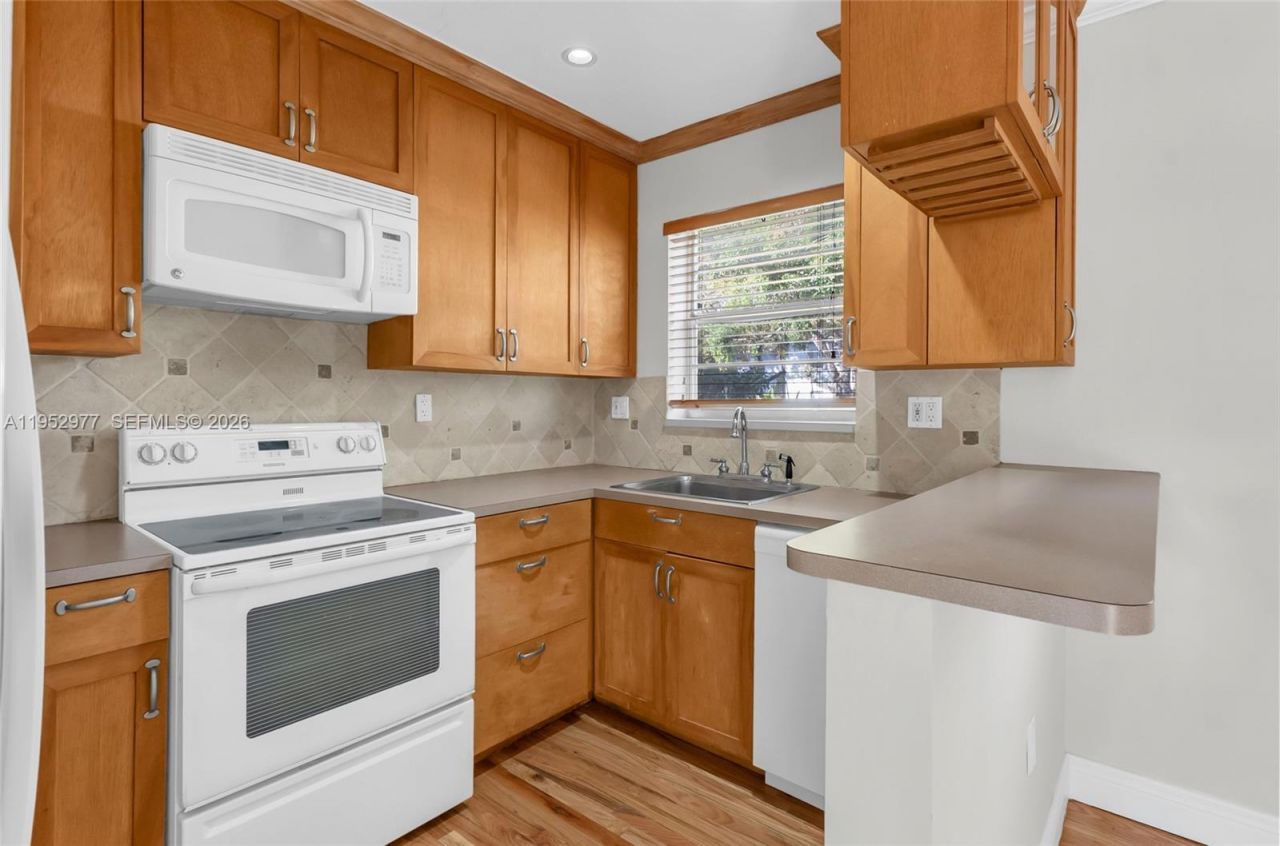 7840 SW 55th Ave, Unit 22A, Miami, FL 33143 Photo