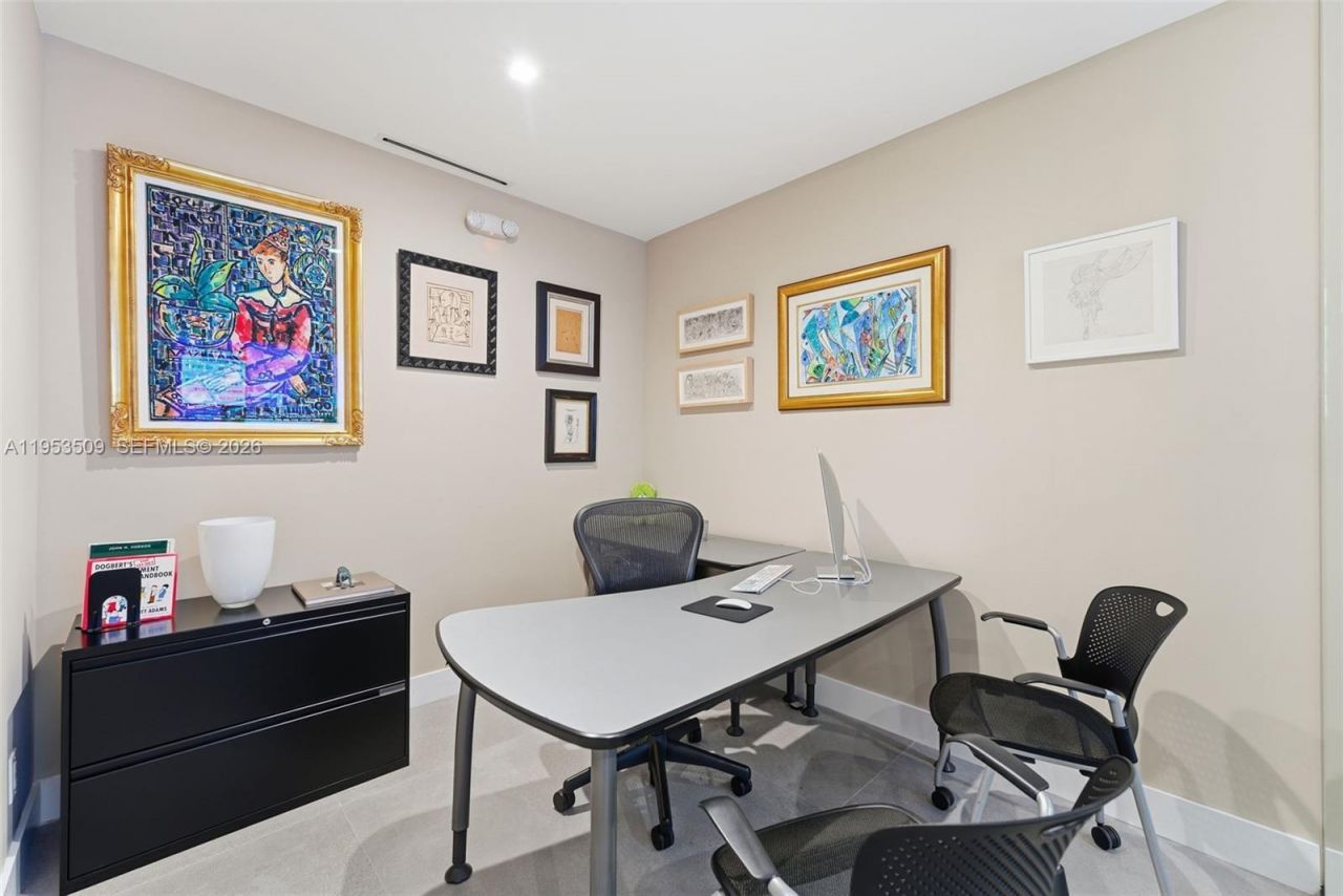 45 Valencia Ave, Coral Gables, FL 33134 Photo