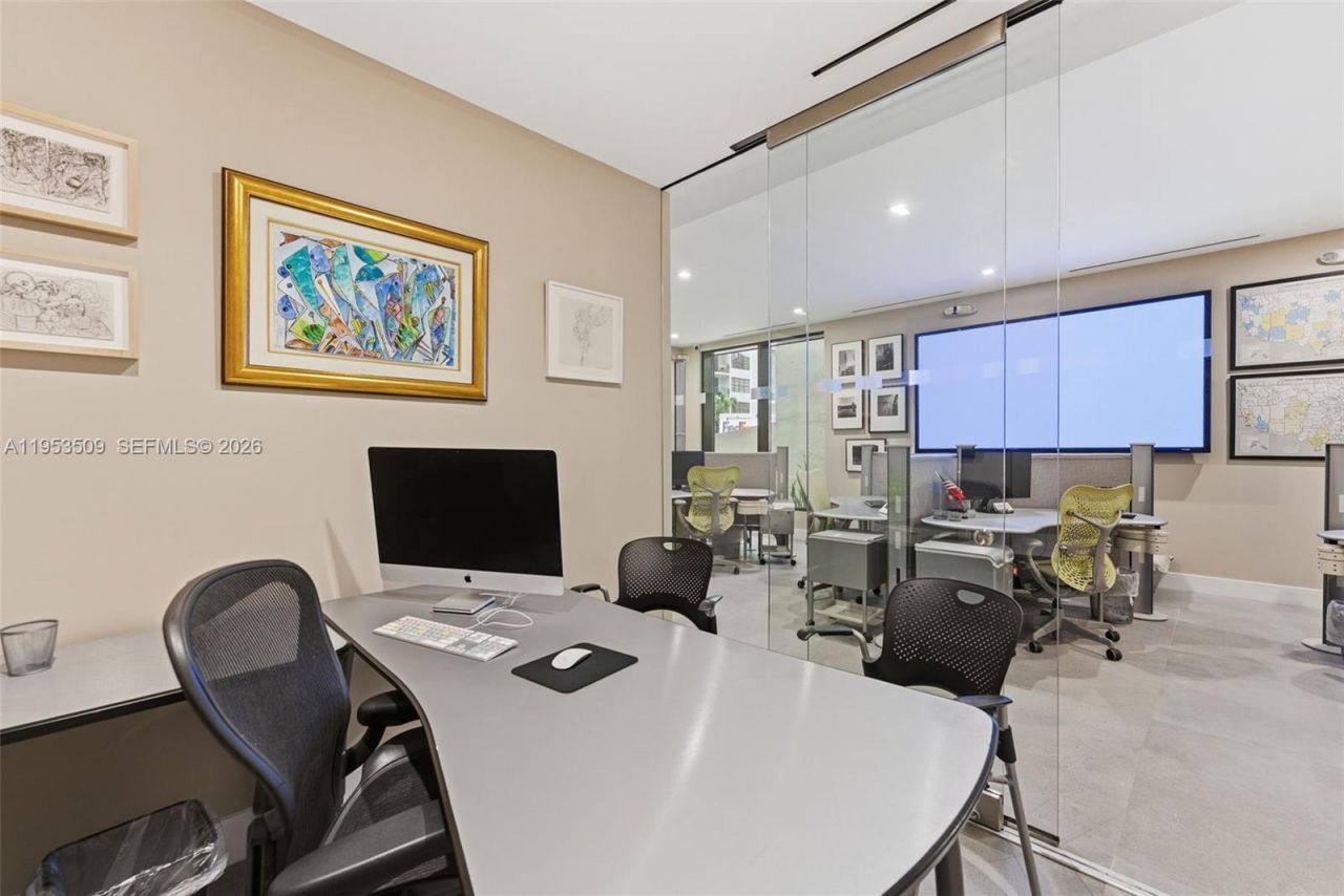 45 Valencia Ave, Coral Gables, FL 33134 Photo