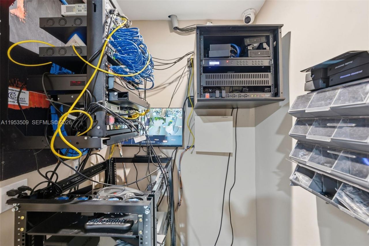 45 Valencia Ave, Coral Gables, FL 33134 Photo