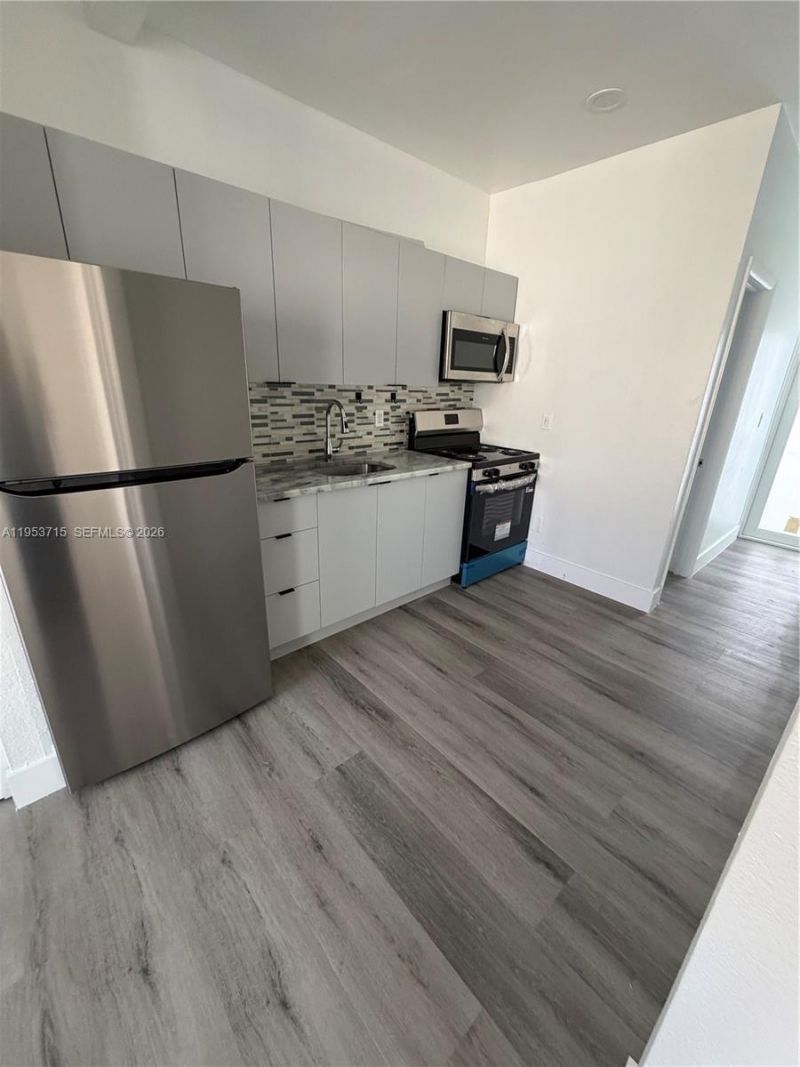 2160 Bay Dr, Unit 1-5, Miami Beach, FL 33141 Photo