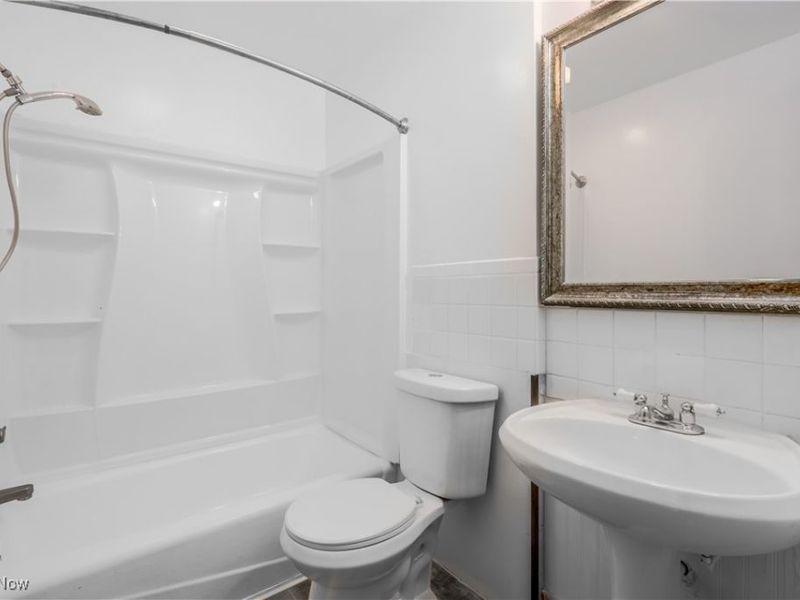 1991-1993 Congo Street, Akron, OH 44305 Photo 15