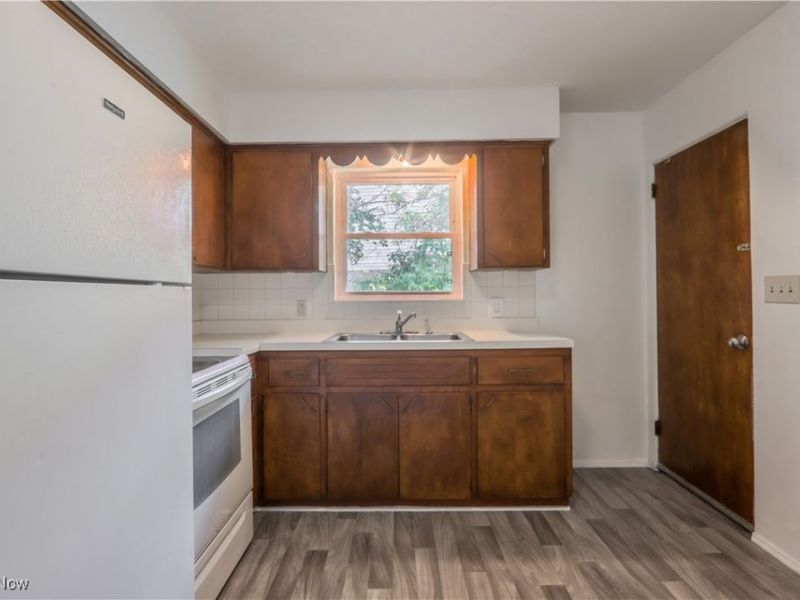 1991-1993 Congo Street, Akron, OH 44305 Photo 17