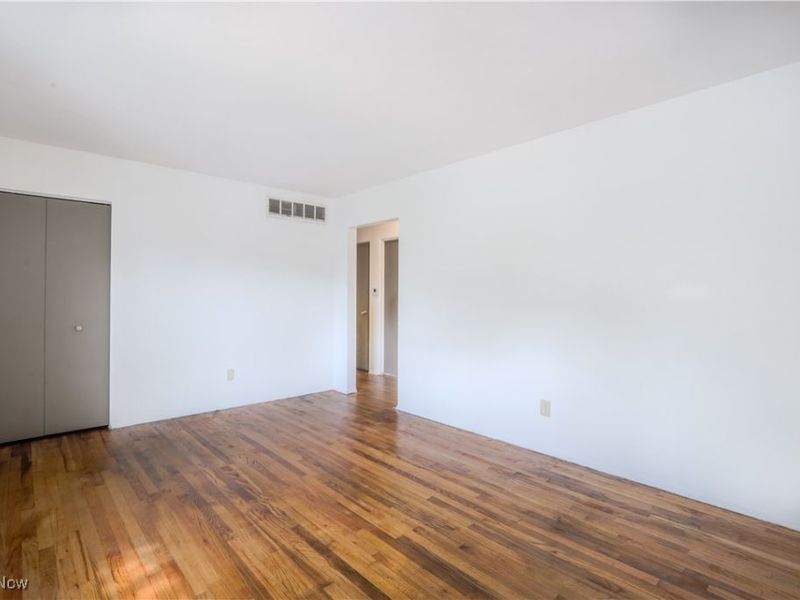 1991-1993 Congo Street, Akron, OH 44305 Photo 18