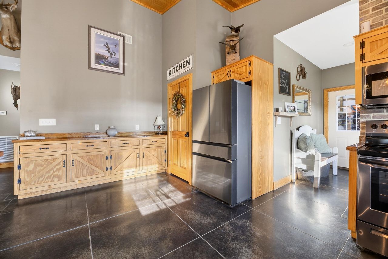 2145 Eutaw Road Photo 101