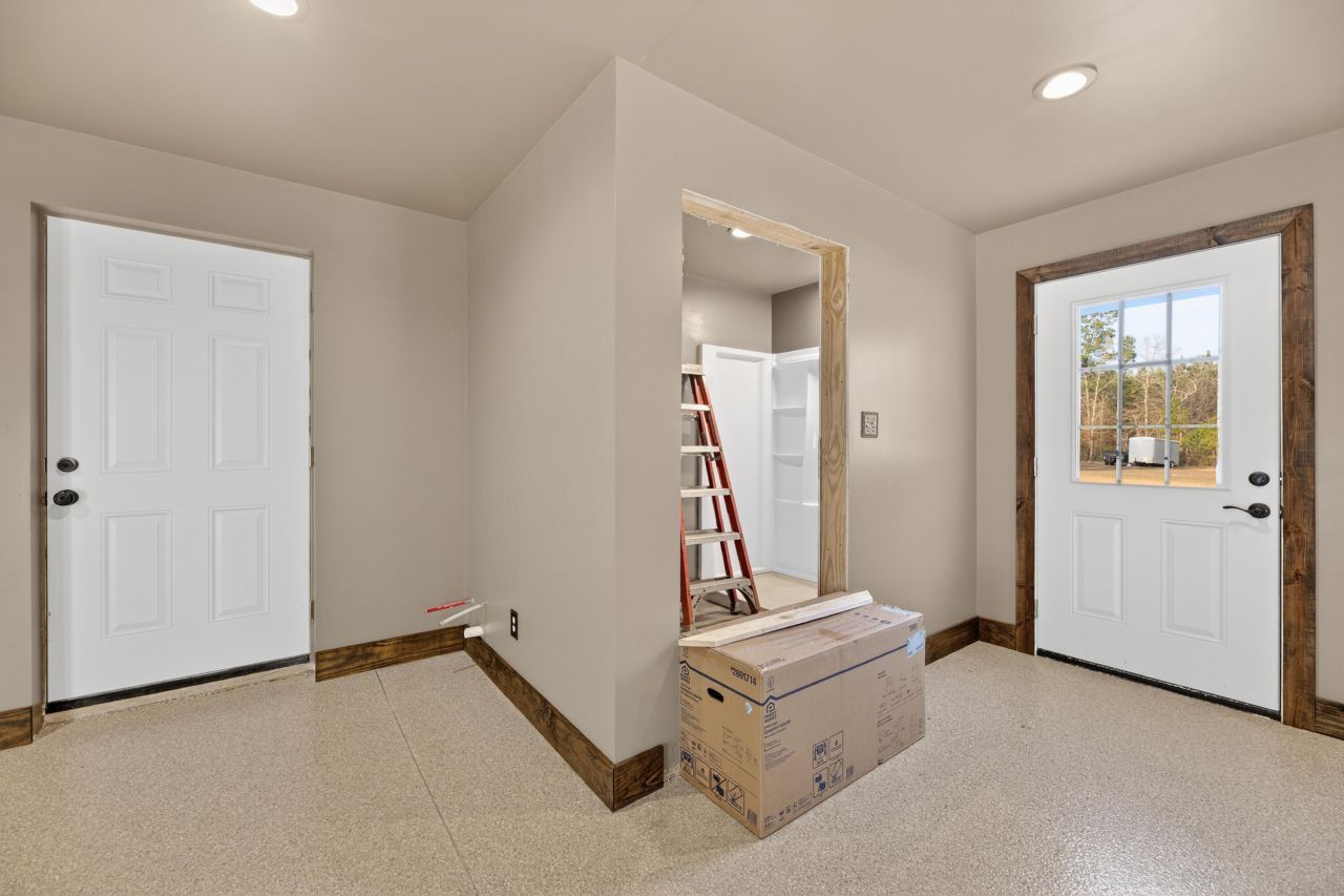 2145 Eutaw Road Photo 104