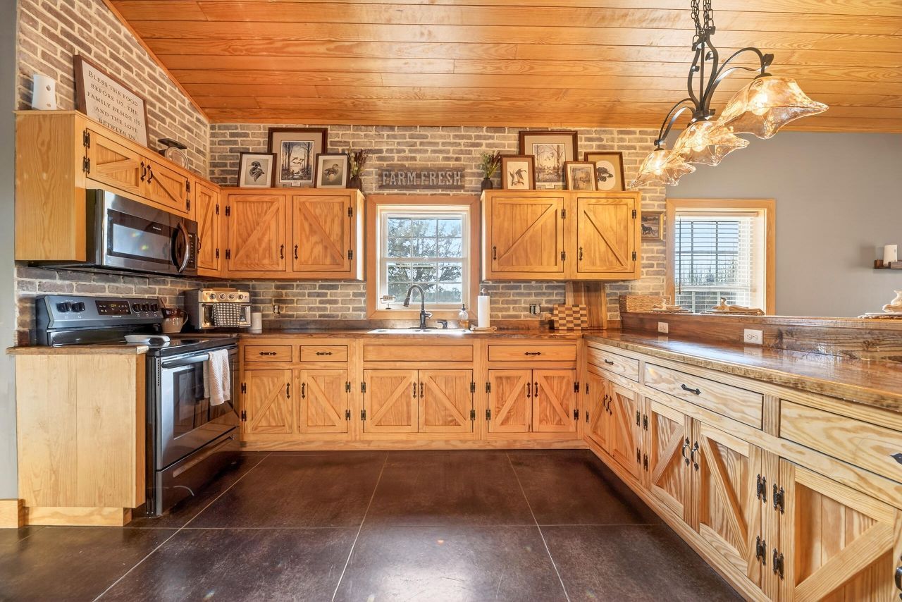 2145 Eutaw Road Photo 108