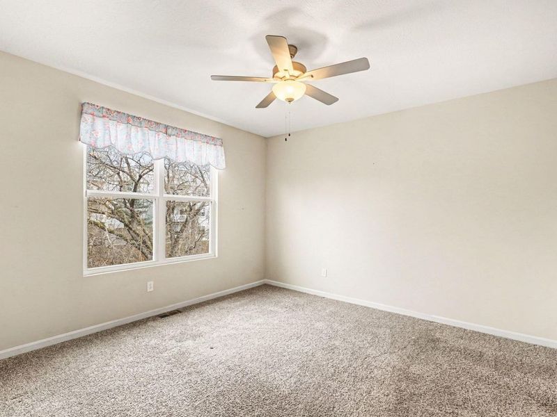 732 Morven Park Drive, Walton, KY 41094 Photo 13