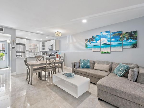 725 Lori Drive, Unit 111, Palm Springs, FL 33461