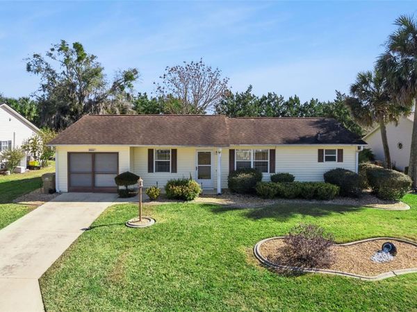 26041 NEWCOMBE CIRCLE, LEESBURG, FL 34748