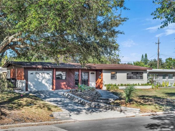 3915 PELICAN LANE, ORLANDO, FL 32803