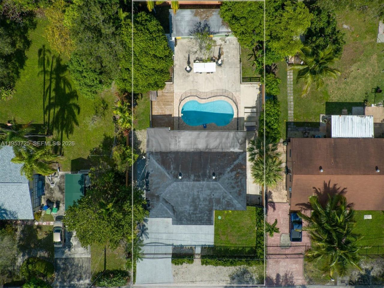 1765 NE 145th St , Miami, FL 33181 Photo