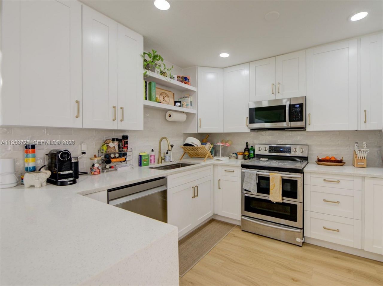 1765 NE 145th St , Miami, FL 33181 Photo