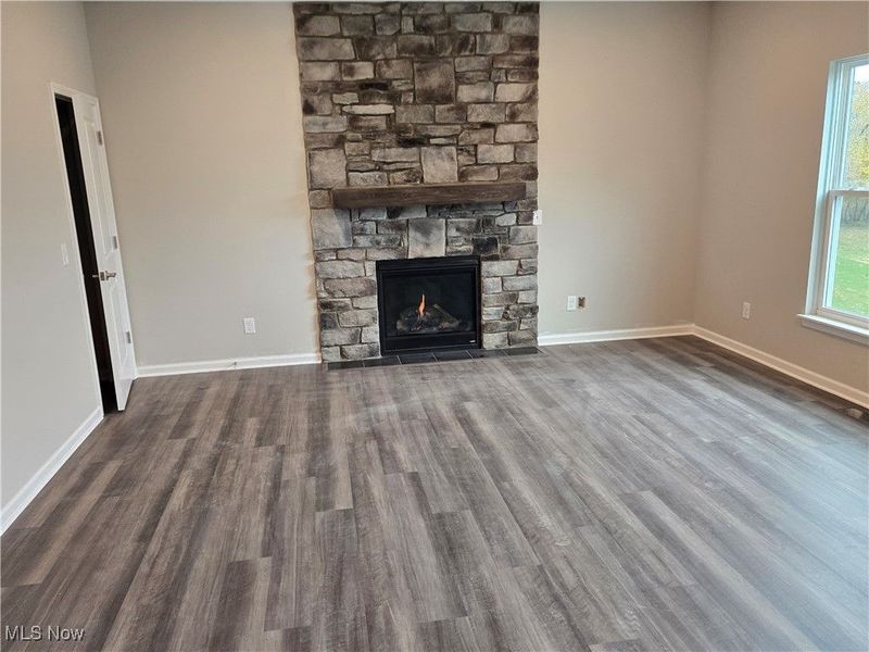 3374 Buckeye Trail, Green, OH 44685 Photo 2