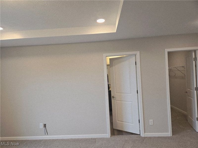 3374 Buckeye Trail, Green, OH 44685 Photo 8