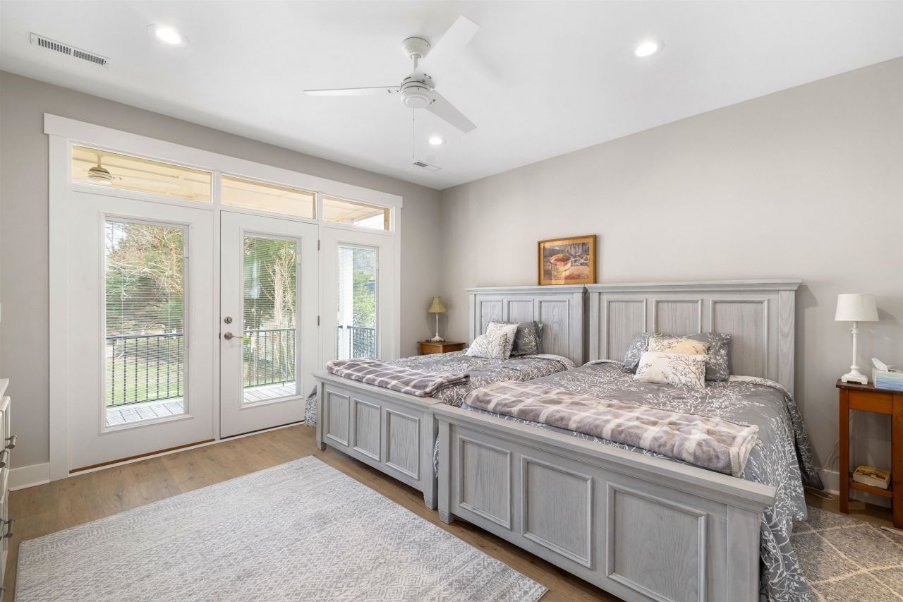 2475 Clubhouse Rd. Photo 11